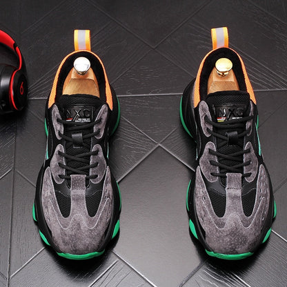 Men's sports shoes