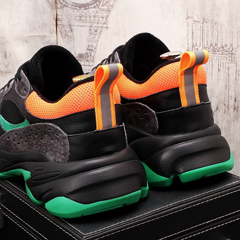 Men's sports shoes