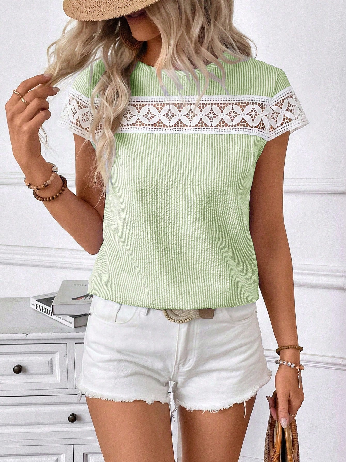 Women's Short Sleeve Lace Cutout Round Neck T-shirt